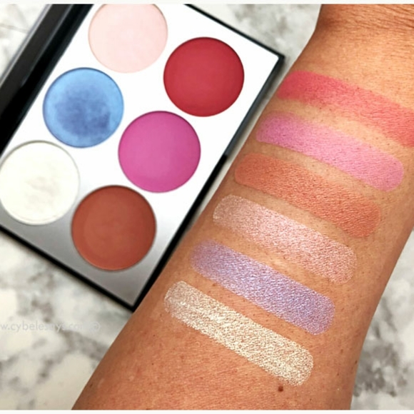 ✨3/$25 Sephora Holographic eye/cheek palette - Picture 6 of 8